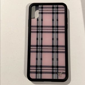 Wildflower Pink Plaid IPhone XMax case NWOT